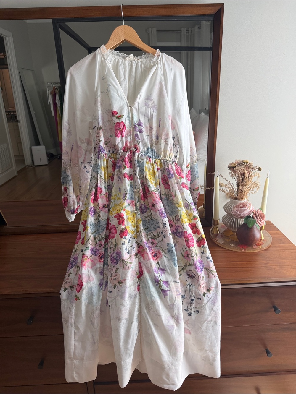 Anthropologie White Floral V Neck Midi Dress M